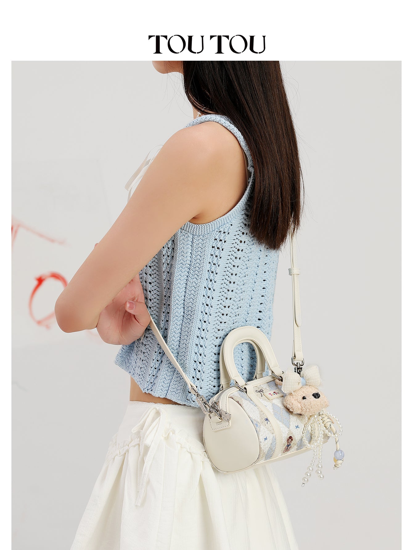 TOUTOU Teddy Barrel Bag: Your Sweetest Fashion Companion