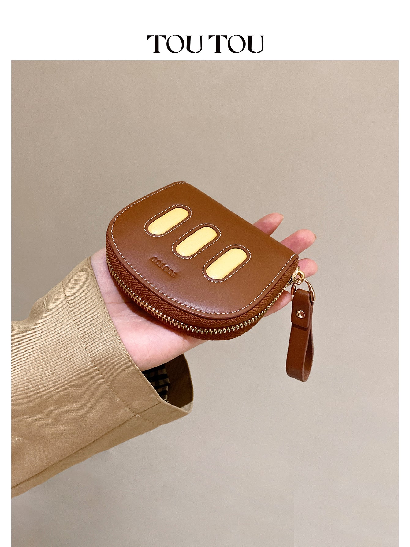 TOUTOU Brown Two - Layer Cowhide Card Holder: Compact & Stylish Organizer