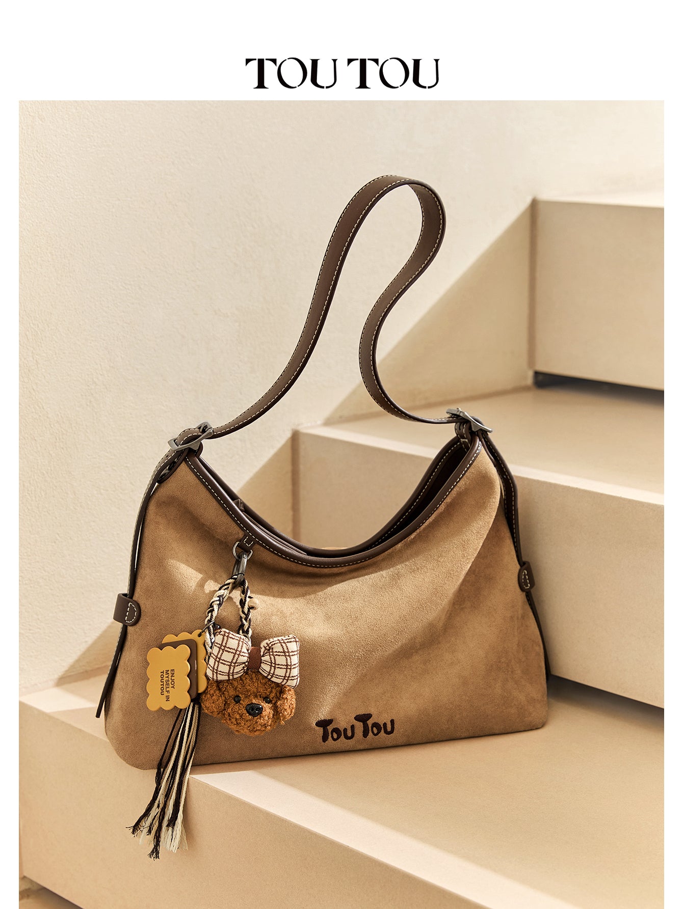 TOUTOU Beige Hobo Bag with Plush Bear Pendant: Retro & Playful