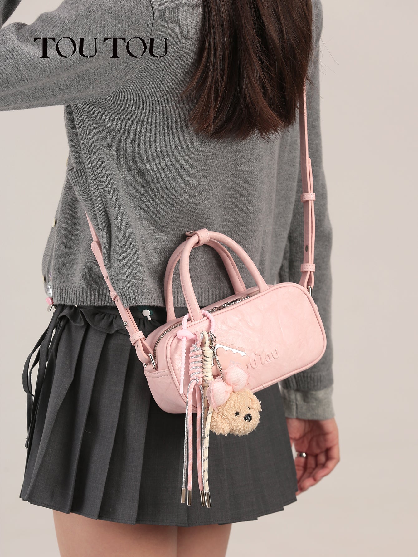 TOUTOU Pink Mini Barrel Bag with Plush Puppy Pendant: Sweet & Stylish Daily Companion