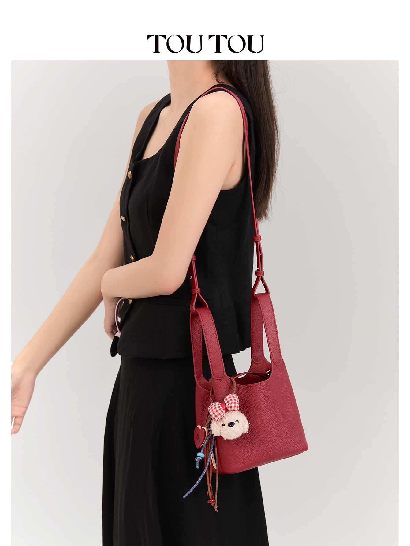TOUTOU Red Cowhide Bucket Bag: Cute Teddy Charm & Versatile Style