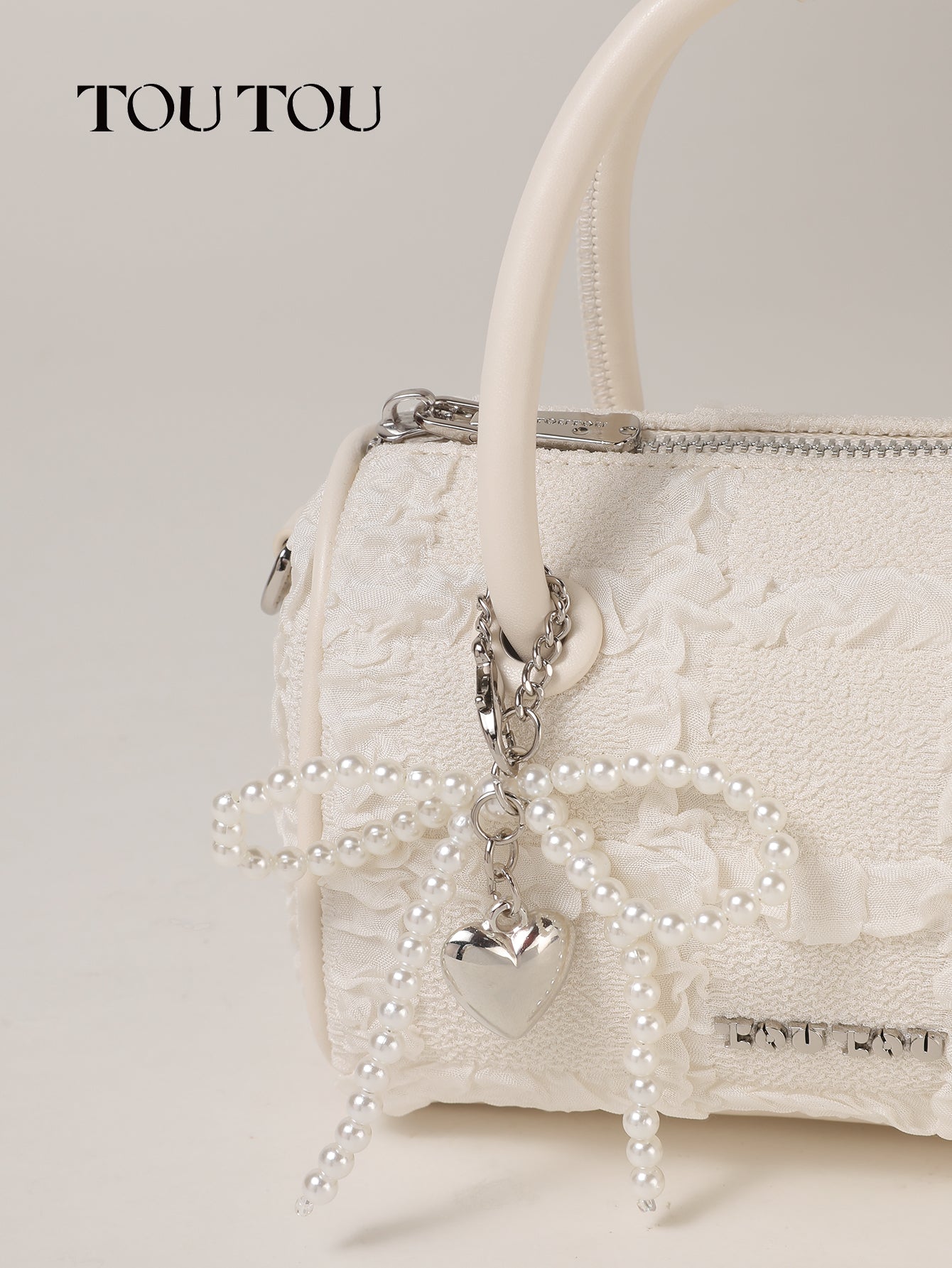 TOUTOU Mini White Barrel Bag: Lace - Trimmed & Pearl - Accented Elegance
