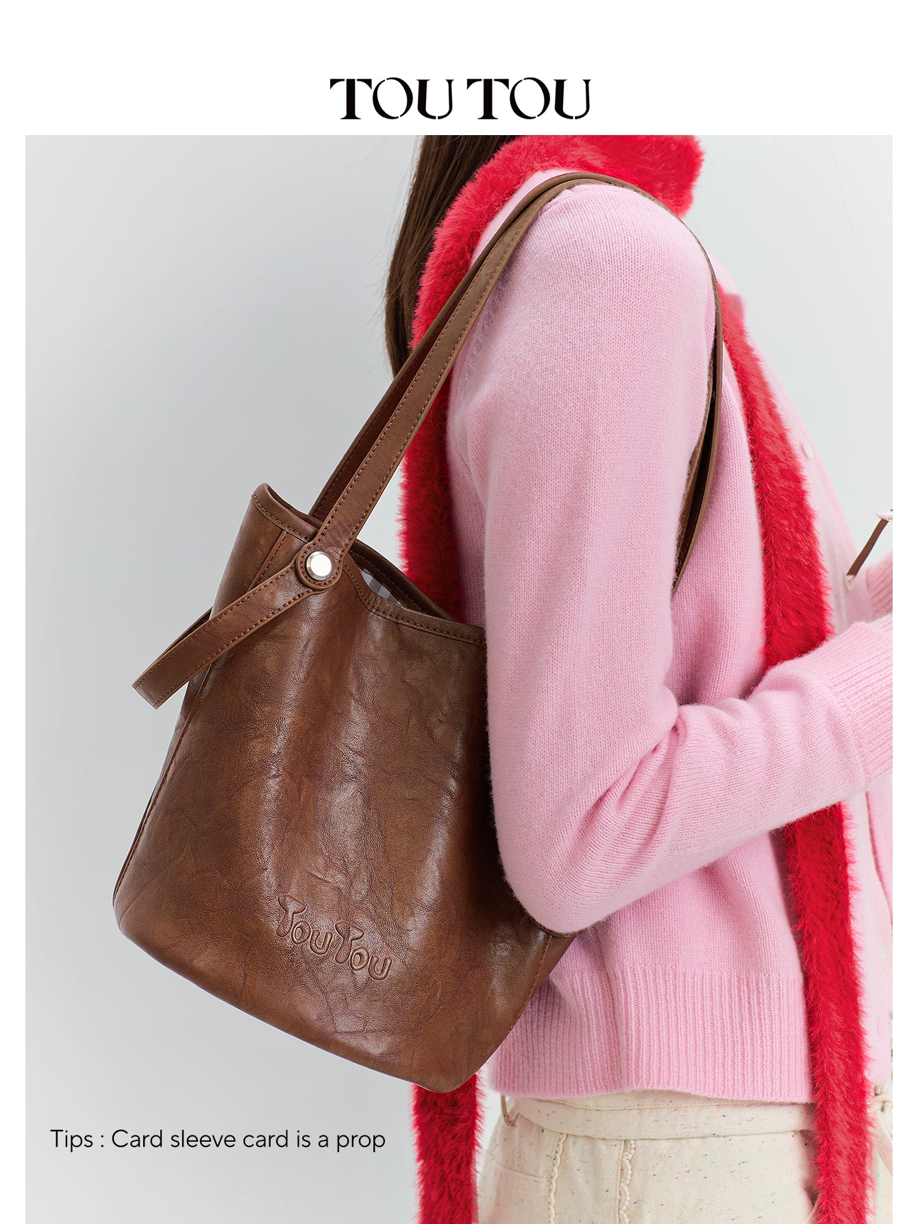 TOUTOU Vintage - Style Bucket Bag with Cute Cat Pendant: Chic & Playful