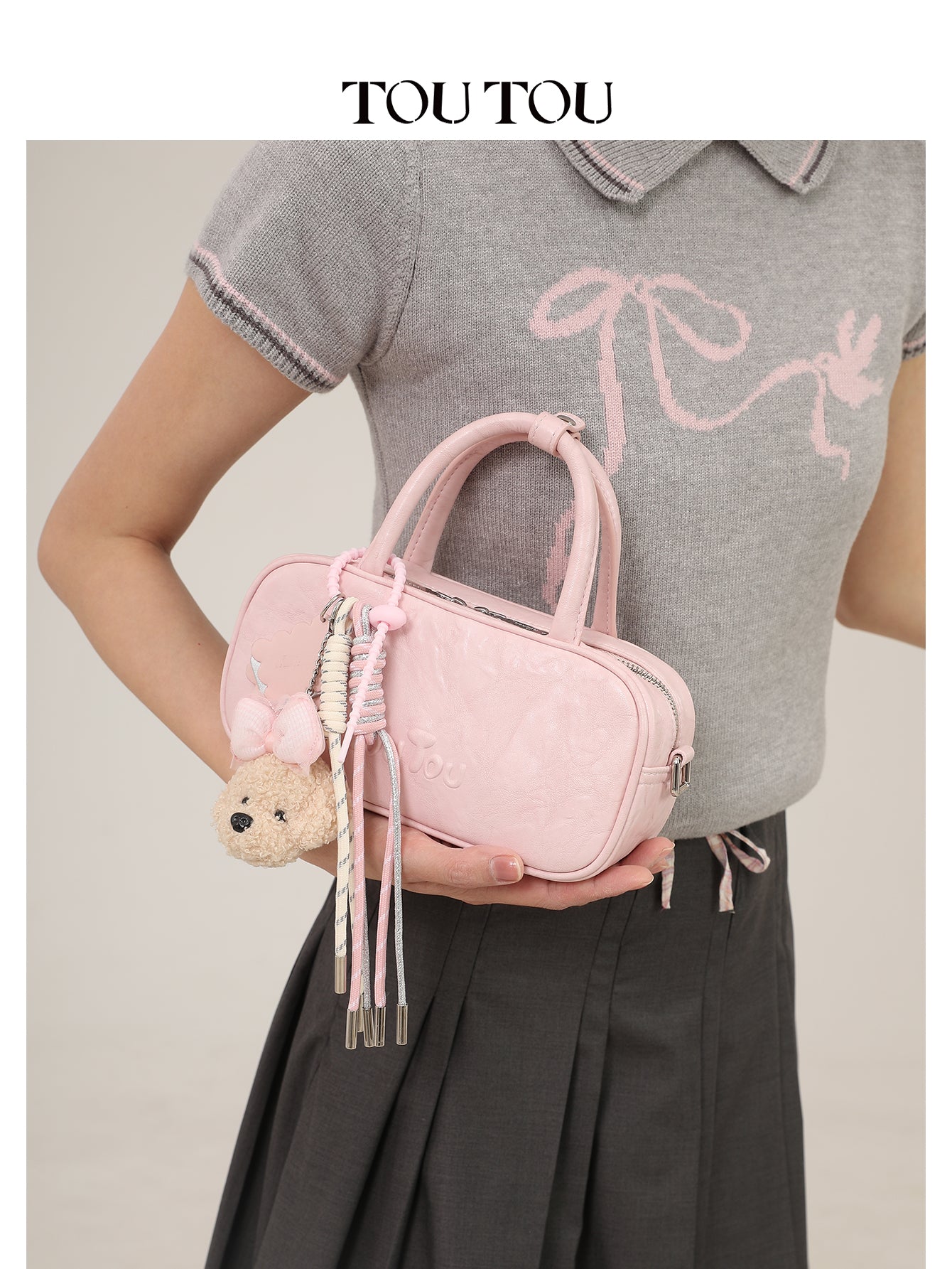 TOUTOU Pink Mini Barrel Bag with Plush Puppy Pendant: Sweet & Stylish Daily Companion