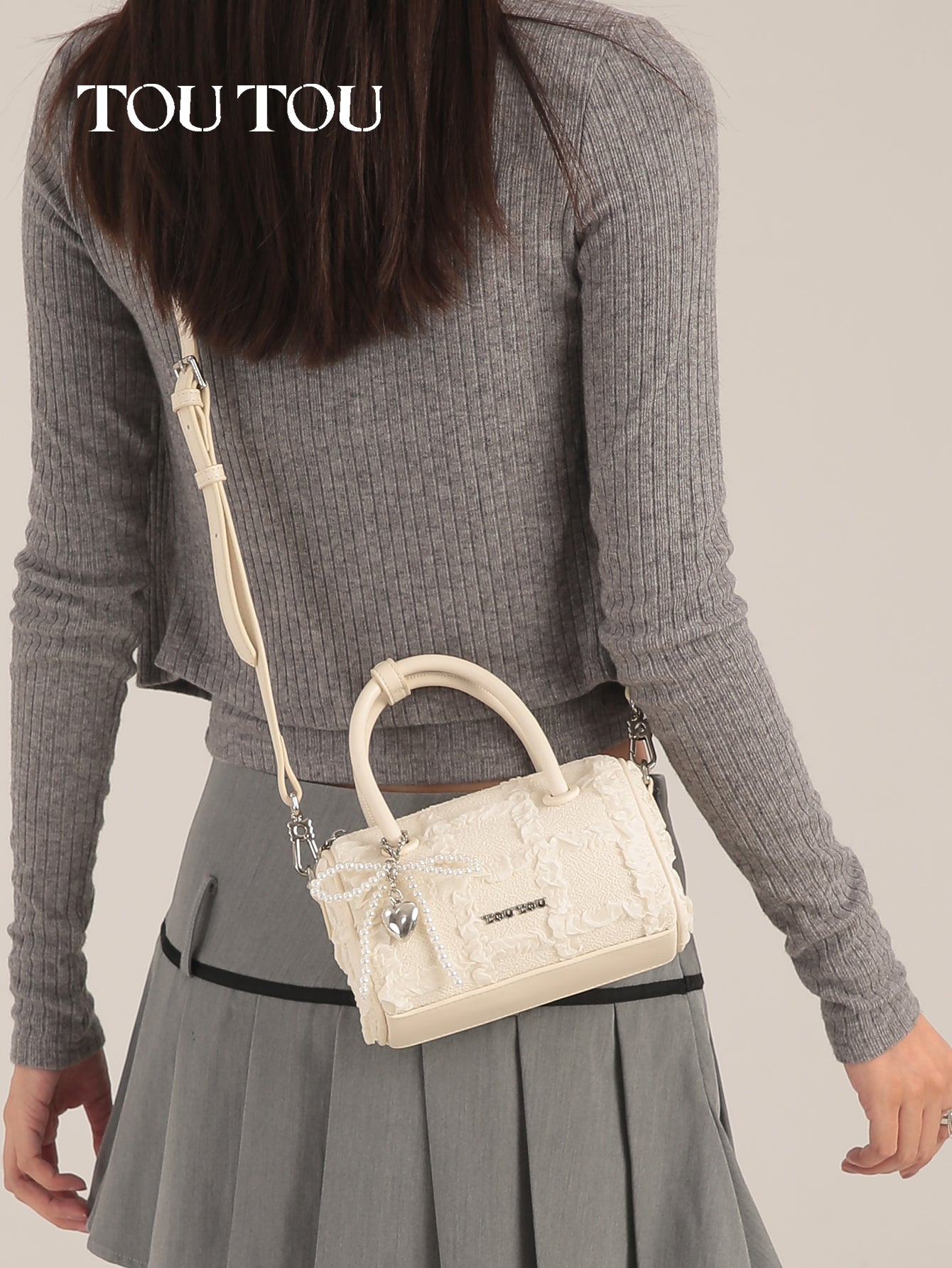 TOUTOU Mini White Barrel Bag: Lace - Trimmed & Pearl - Accented Elegance